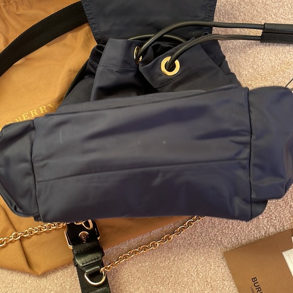 Authentic Burberry Navy rucksack backpack - Picture 6 of 7